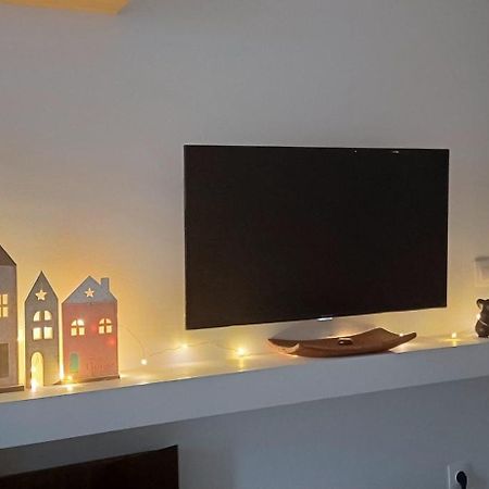 Brio Luxurious Urban Stay In Heraklio,Wifi,Αc イラクリオン エクステリア 写真