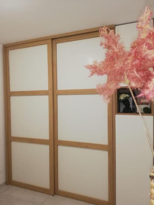 Brio Luxurious Urban Stay In Heraklio,Wifi,Αc イラクリオン エクステリア 写真