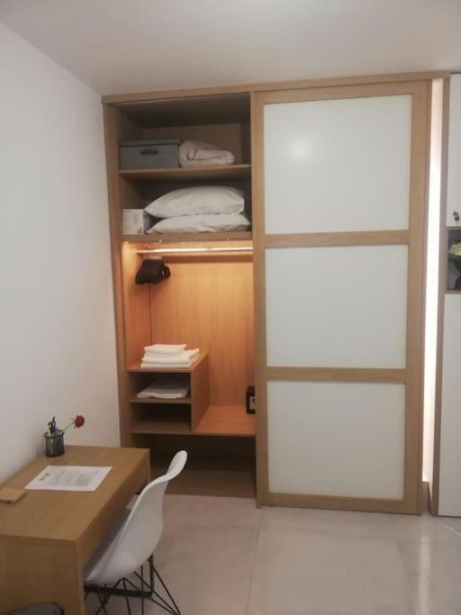 Brio Luxurious Urban Stay In Heraklio,Wifi,Αc イラクリオン エクステリア 写真