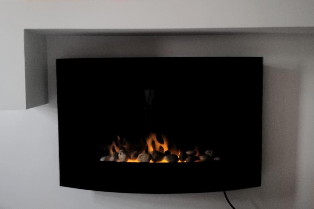Brio Luxurious Urban Stay In Heraklio,Wifi,Αc イラクリオン エクステリア 写真
